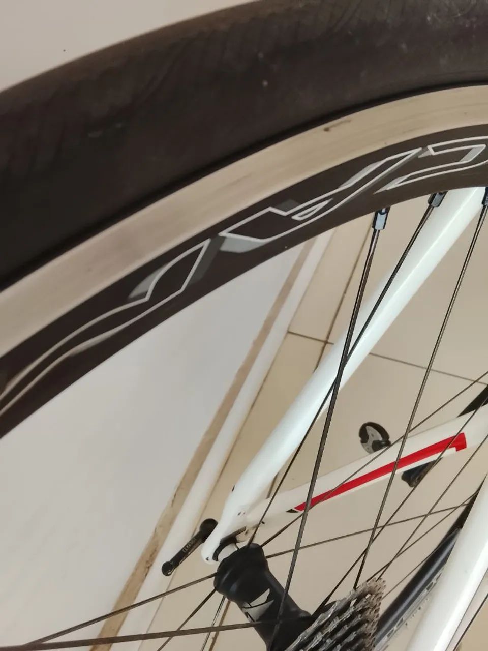 Roda campagnolo sirocco(impecável) - Foto 5