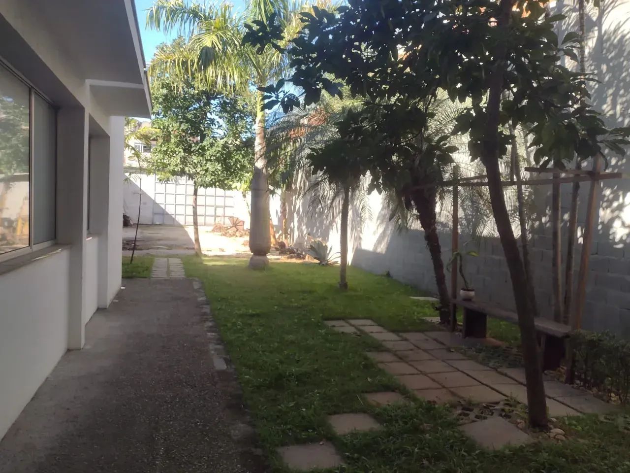 terreno 10X50  com prédio no fundo .. - Foto 5