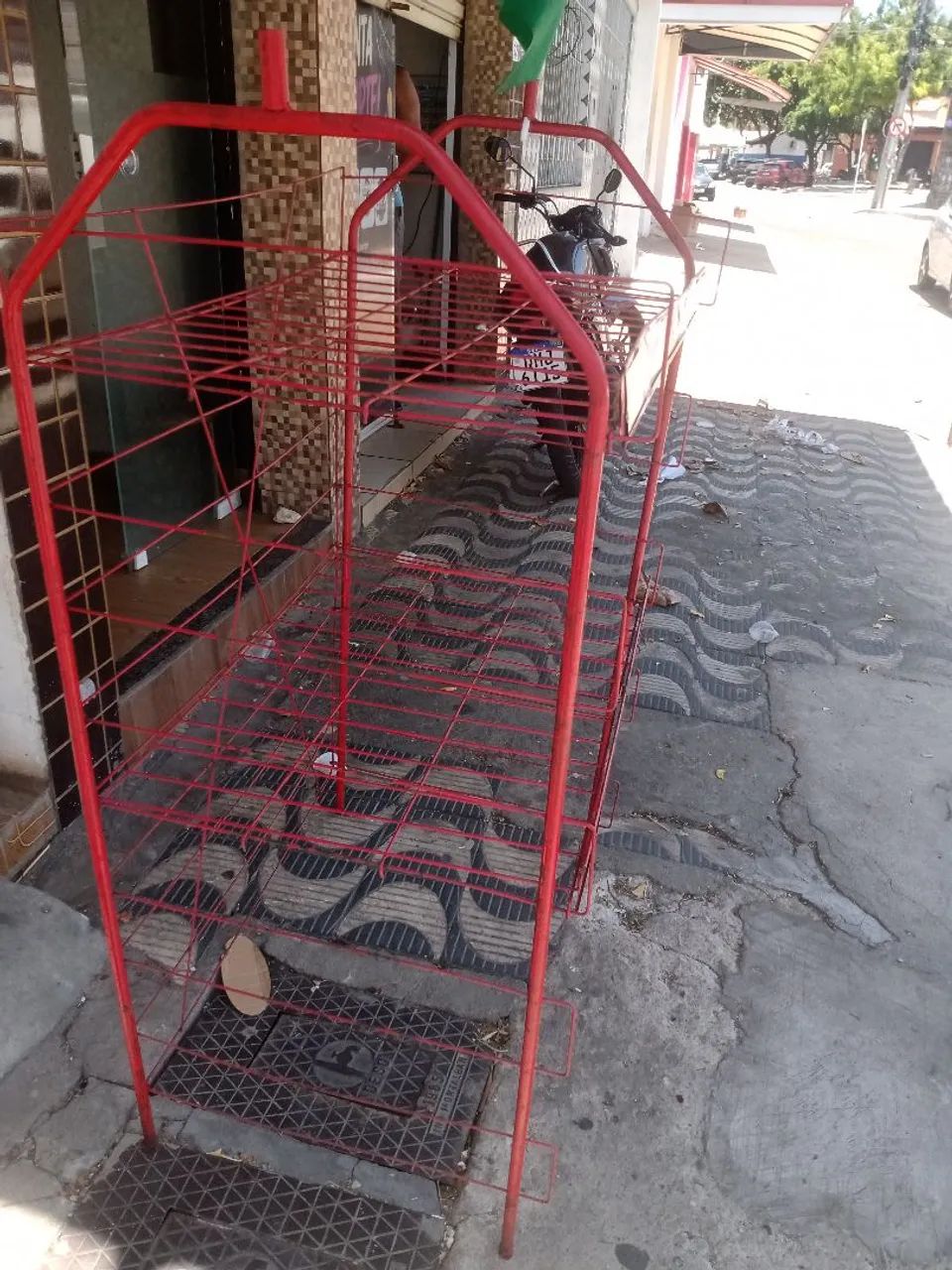 VENDO GRADE TIPO PRATELEIRA, ÓTIMO PRA MERCEARIA E OUTRAS UTILIDADES  - Foto 2