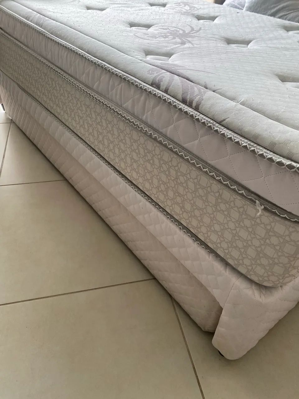 Cama solteiro com auxiliar  - Foto 2