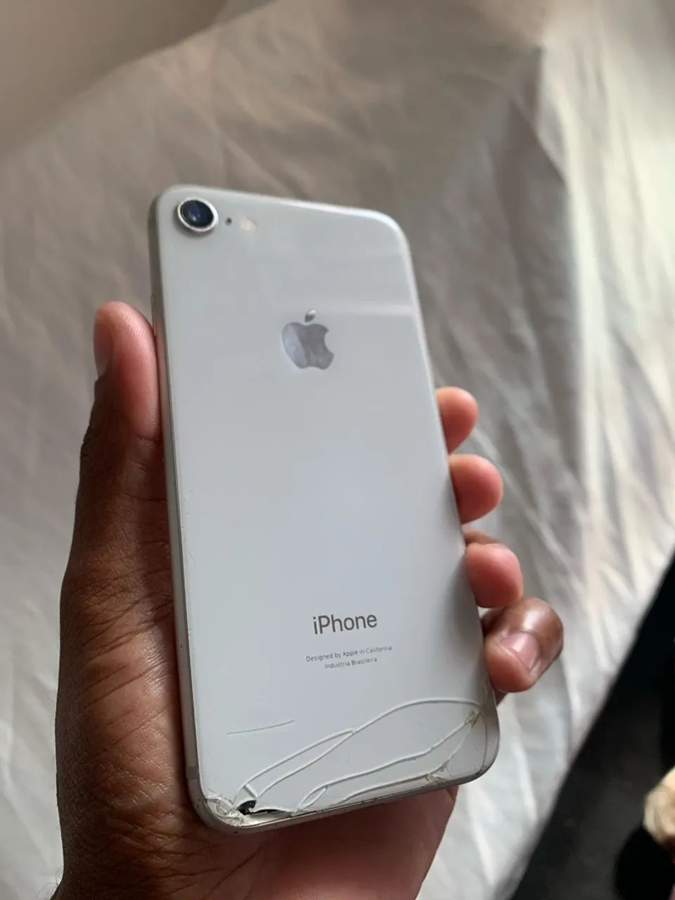 IPHONE 8 64gb em perfeitas condições 