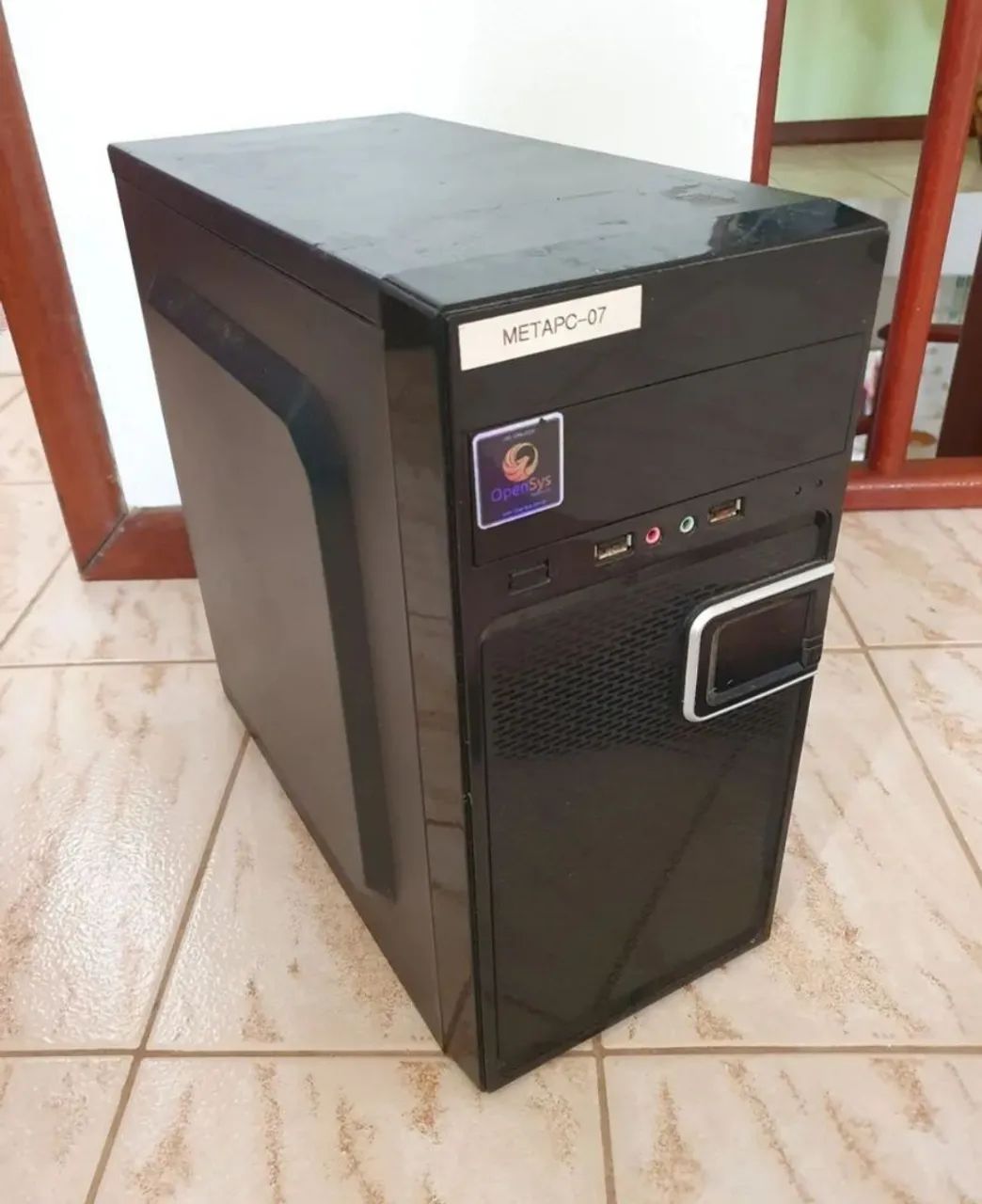 Gabinete vazio com hd 500gb - Foto 2