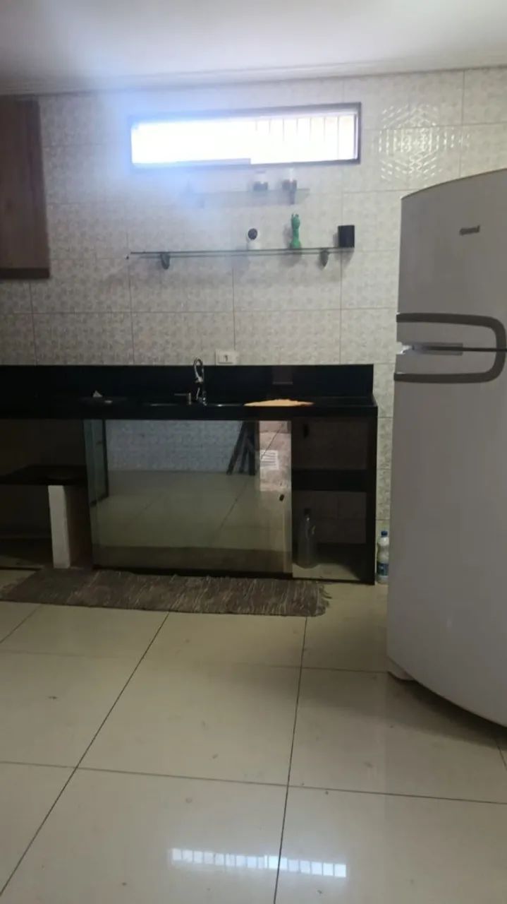 Alugo casa em Prazeres 
