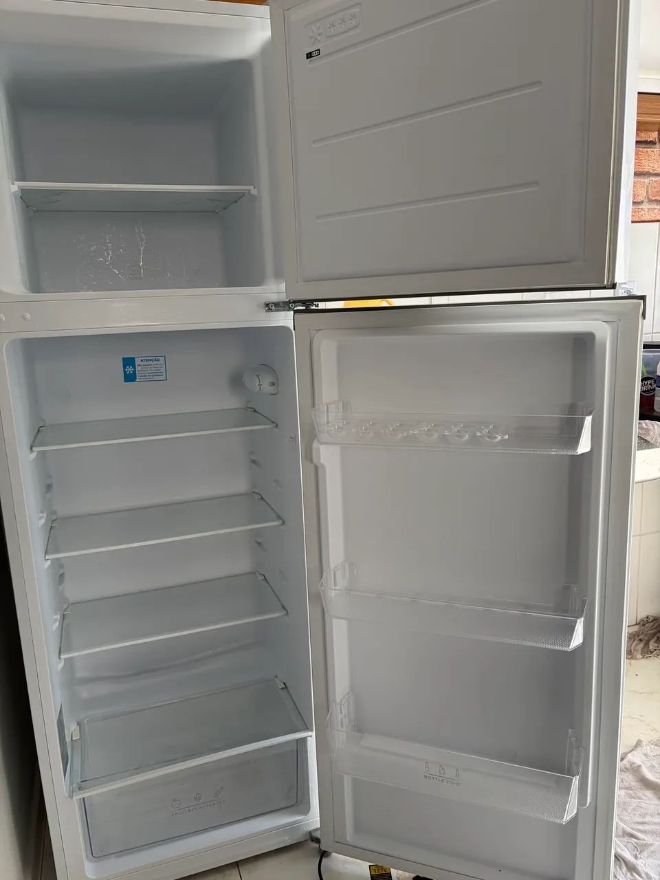 Geladeira Midea