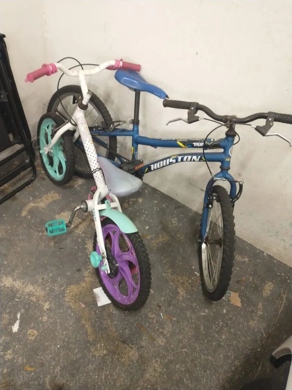 2 bicicletas aro 16 e aro 20 no estado para reforma