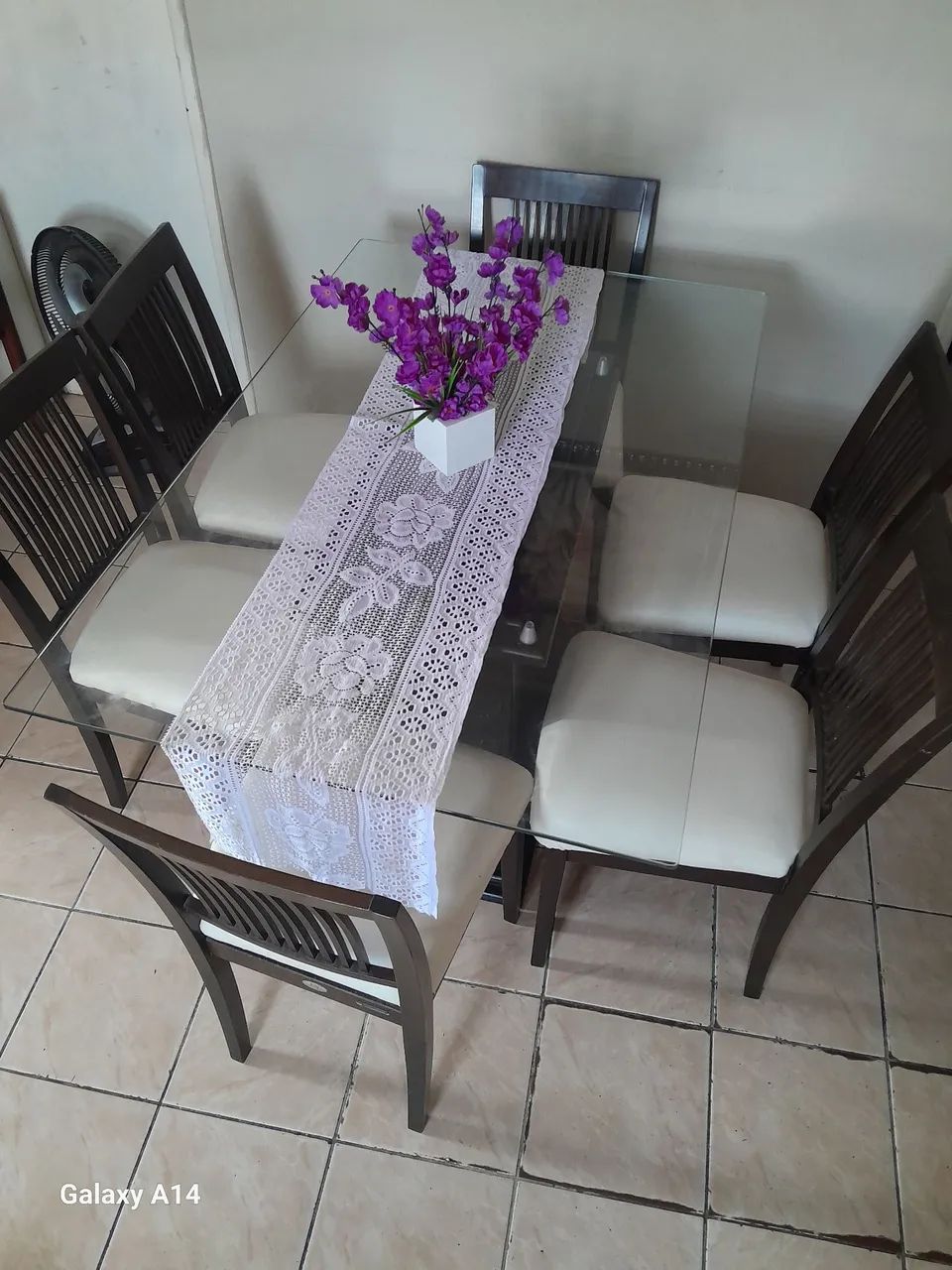 Mesa de vidro + 6 cadeiras - Foto 2