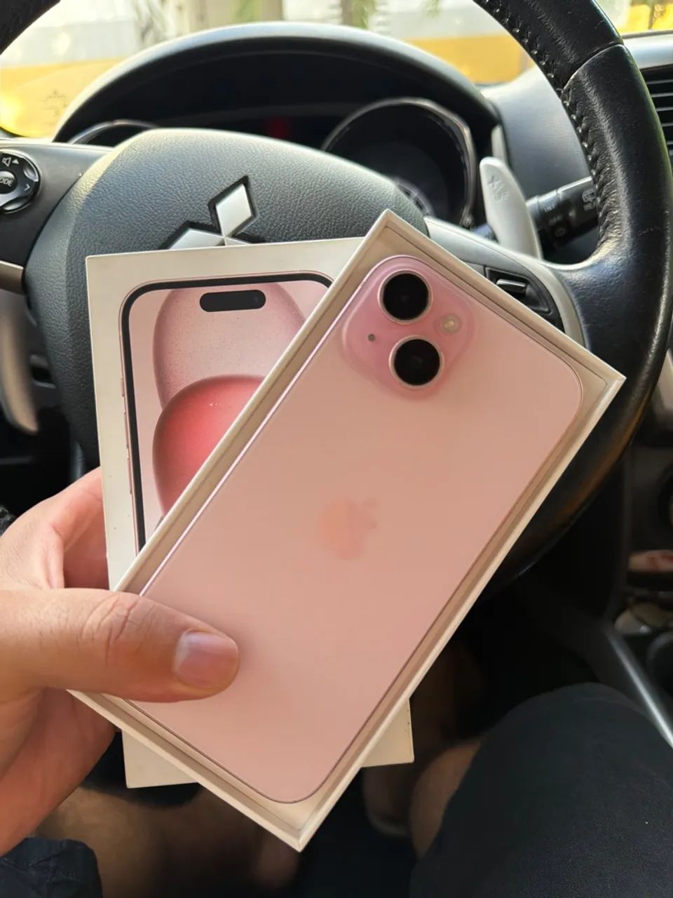 iPhone 15 rosa 