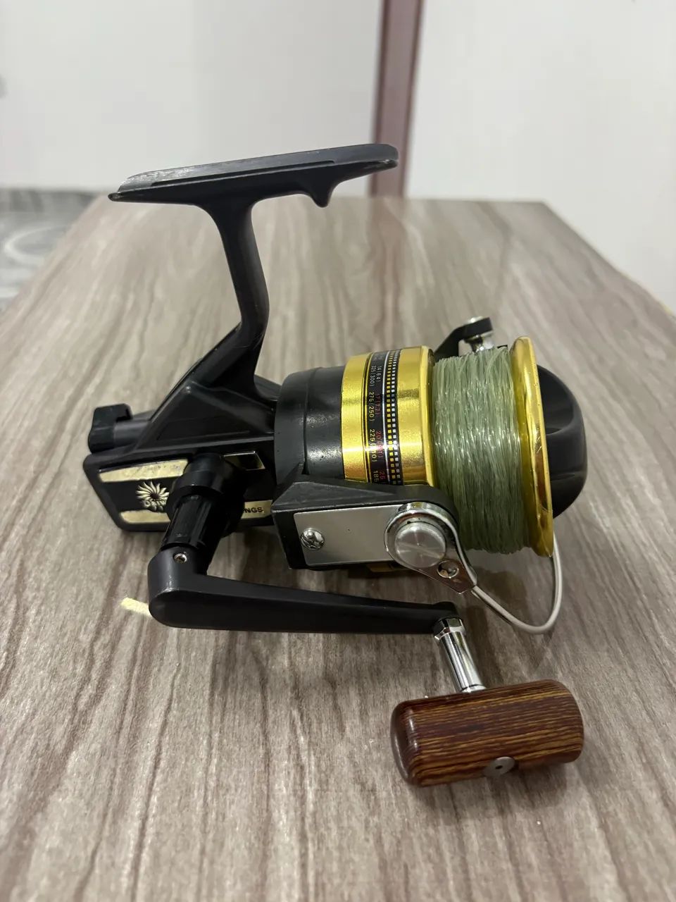 Molinete Daiwa BG60 - Foto 2