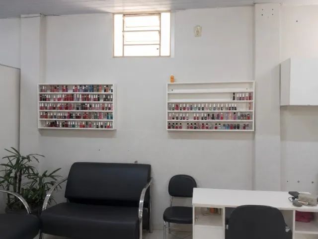 Vendo móveis completos para salão de beleza! - Foto 2