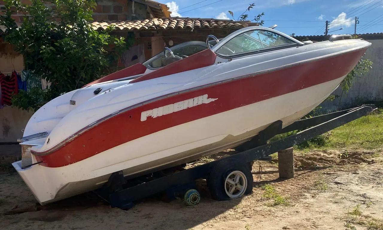 Vendo Lancha 23 pés 