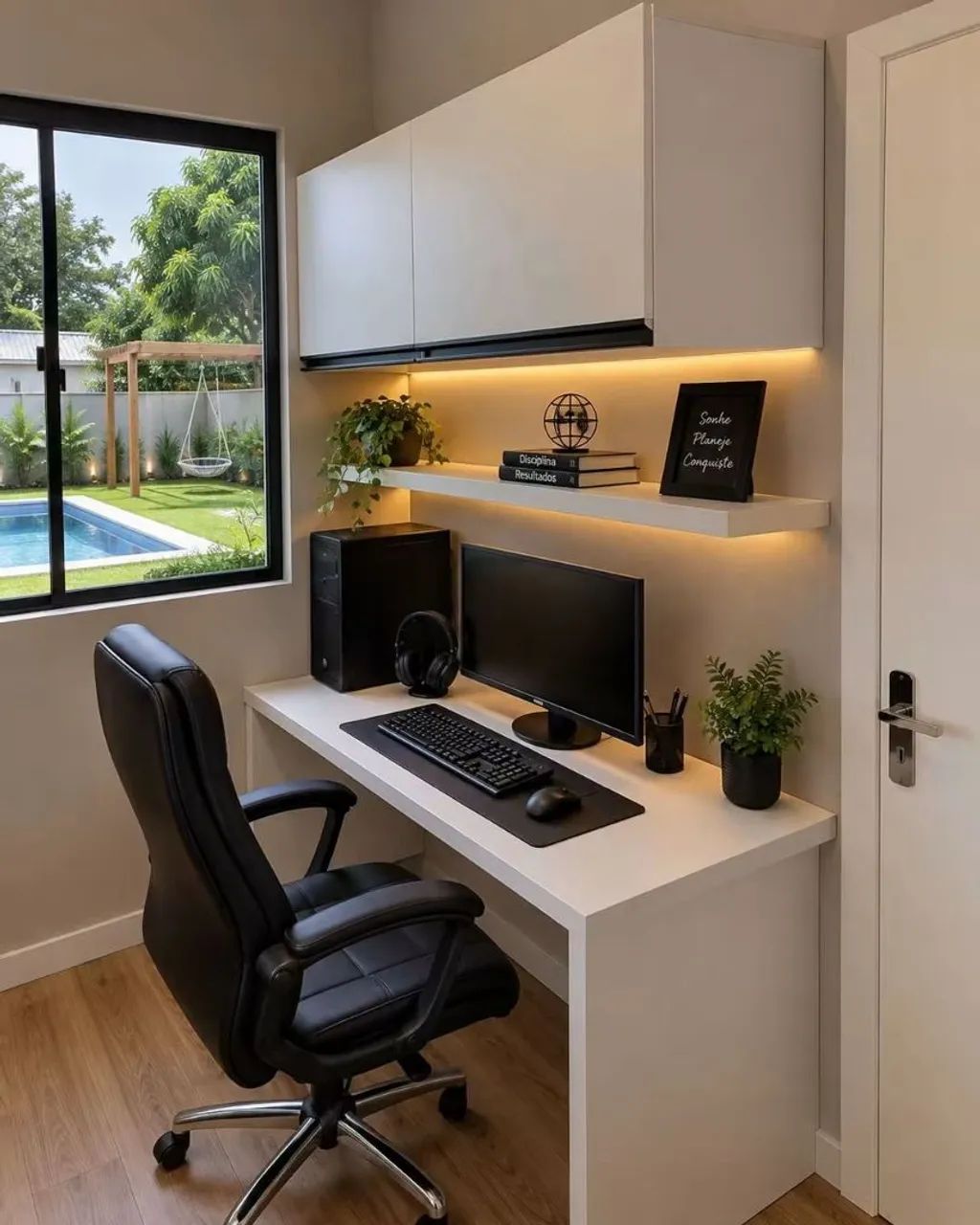Escrivaninha mesa nova em mdf 