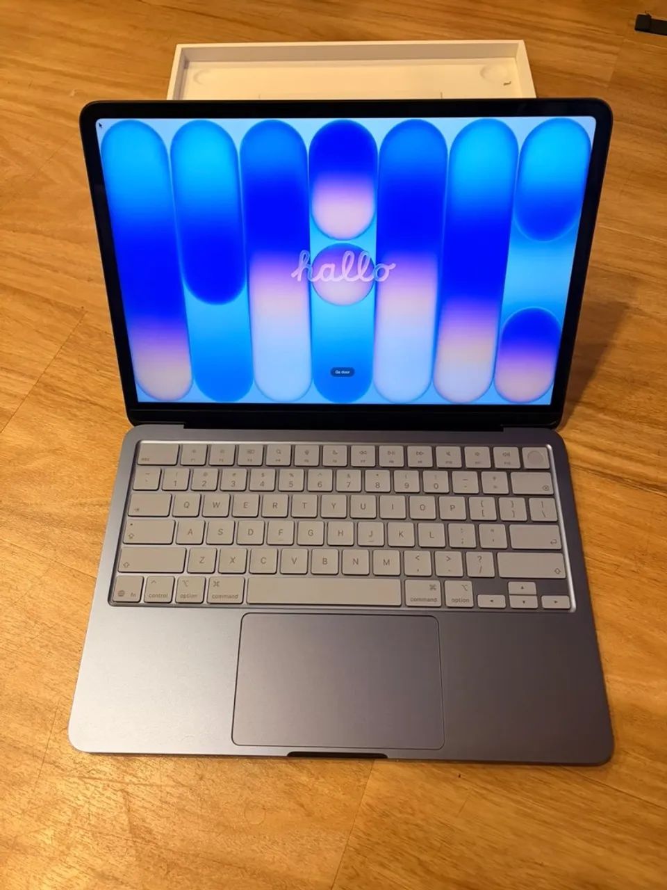 MacBook Neo 512GB 8RAM cor azul NOVO 
