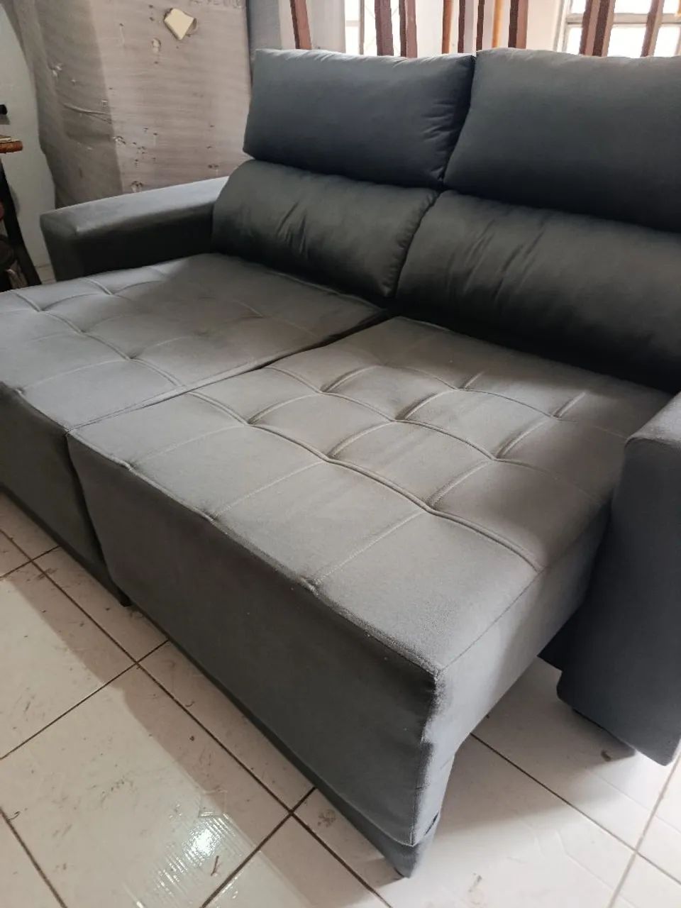 SOFÁ RETRÁTIL E RECLINÁVEL  - Foto 2