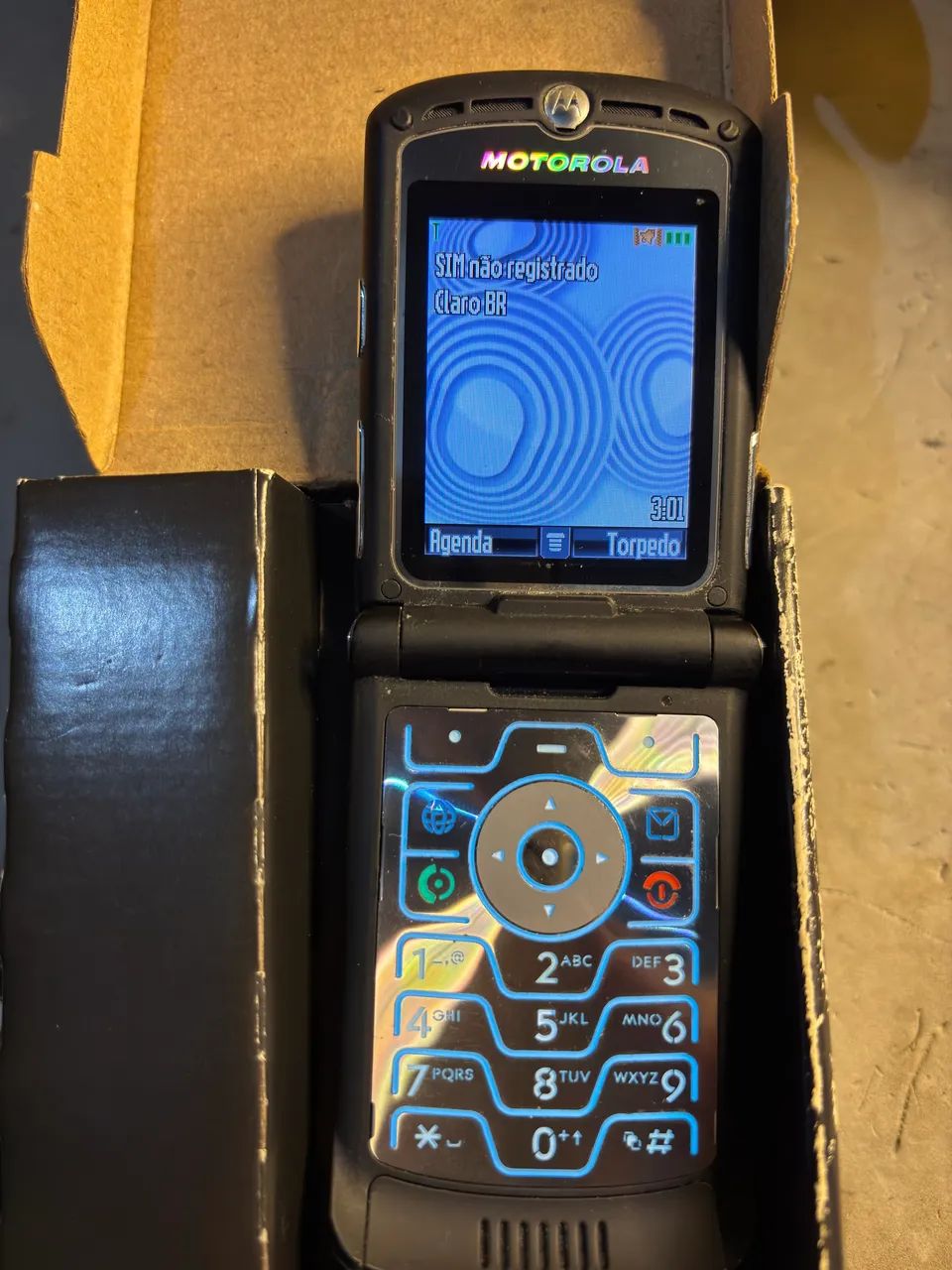 Motorola Razr V3 na Caixa - Foto 5