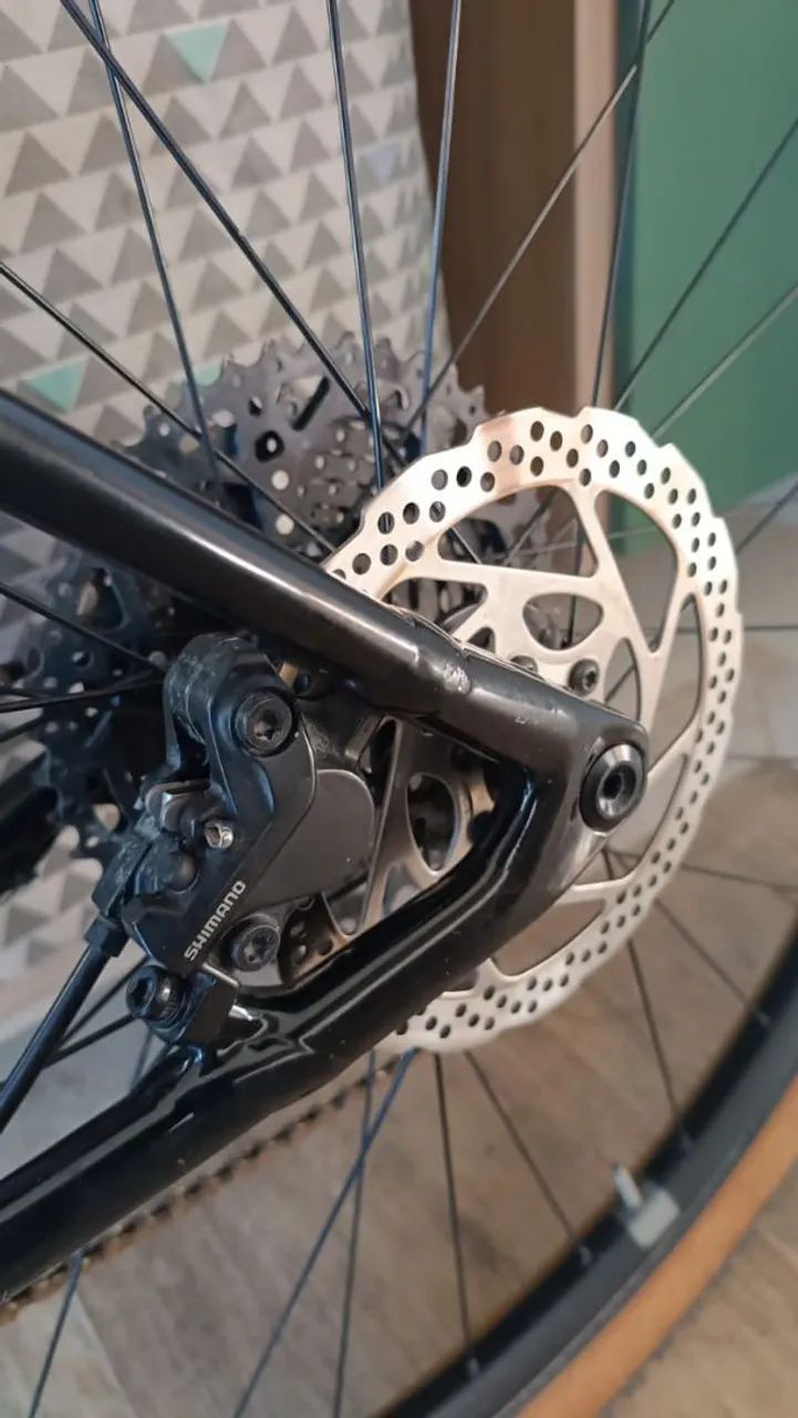 Bicileta Specialized Chisel Comp. Muita nova, Entrego Revisada e com Nota Fiscal. - Foto 4