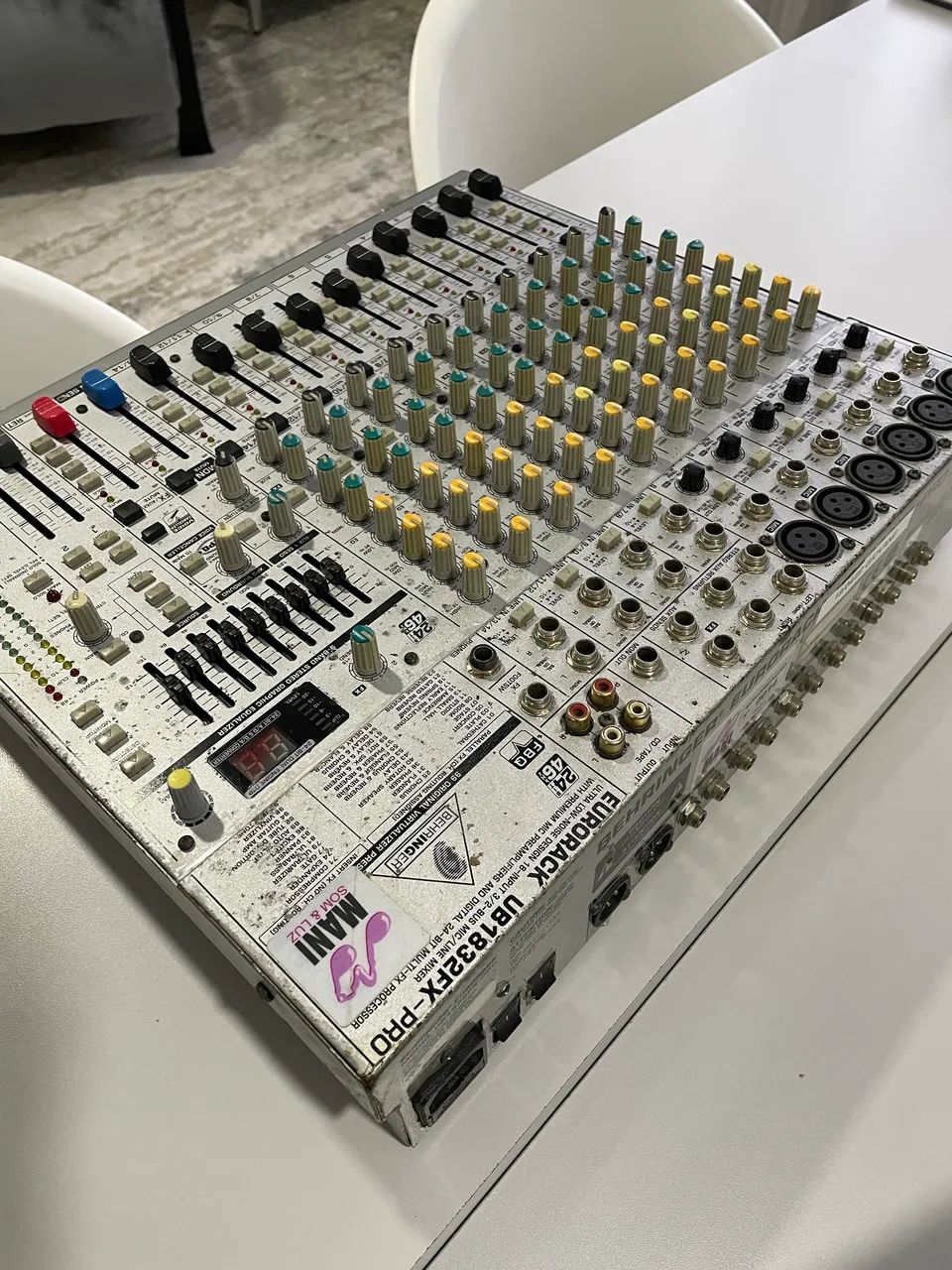 Mesa de som Behringer - Foto 2