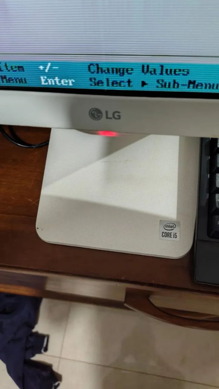 Computador LG ALL in one i5 10 th  - Foto 3
