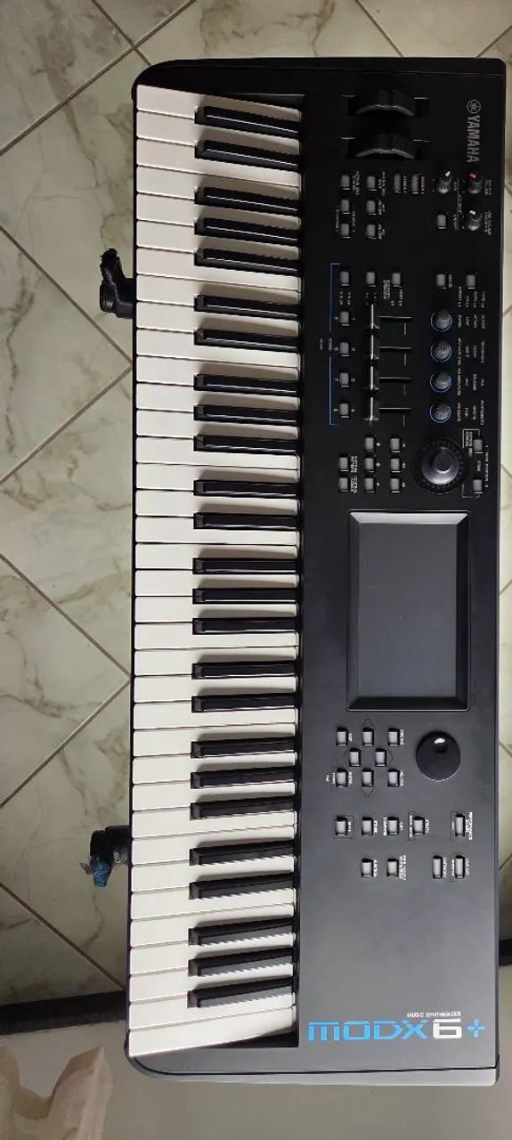 Yamaha MODX+ 61 Impecável - Foto 2