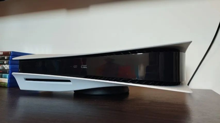 PS5 com leitor de disco - Excelente estado - Foto 4