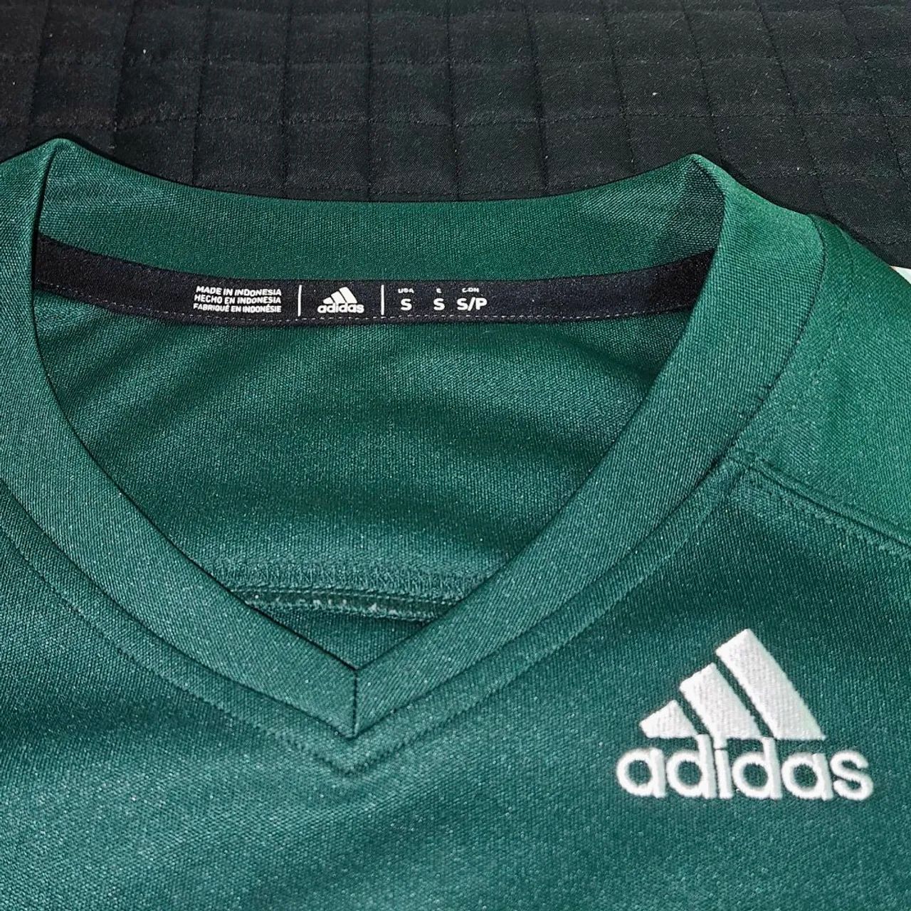 Camisa de Futebol Americano Adidas NCAA Miami Hurricanes #1 . - Foto 2