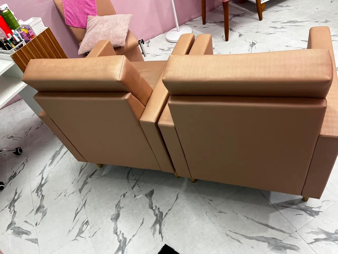 POLTRONAS ESTOFADAS - PAR - Foto 3