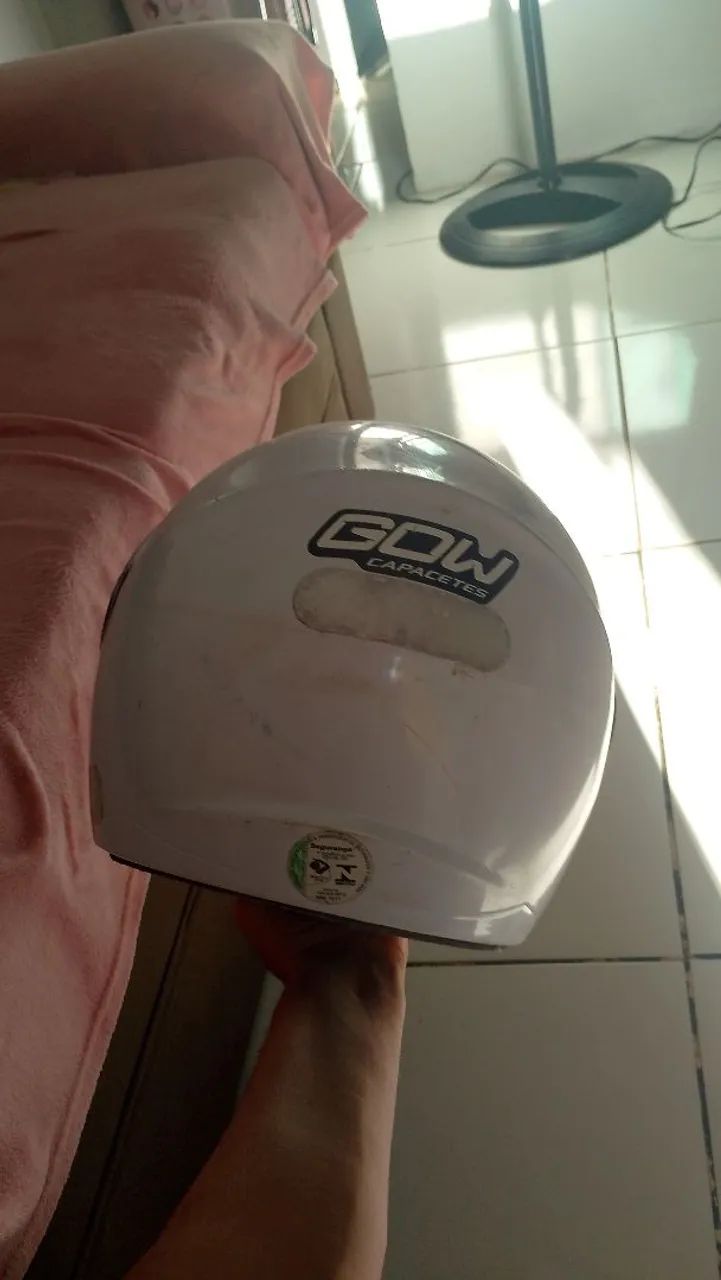 Kit com 2 capacete e luva manga rede - Foto 4