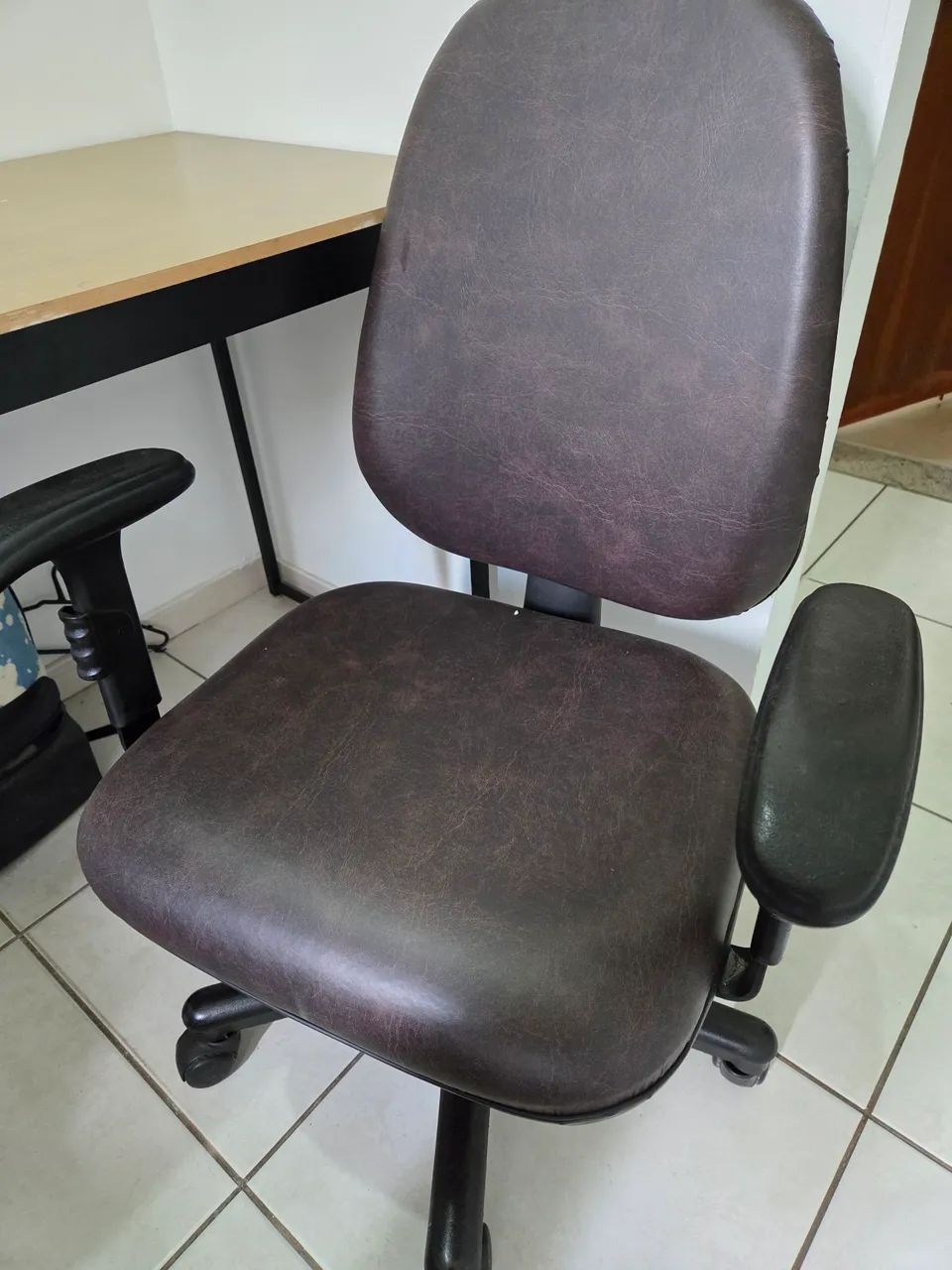 MESA E CADEIRA 