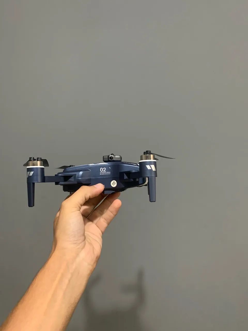 Drone XT 808 com GPS, Câmera dupla e 2 Baterias  - Foto 3