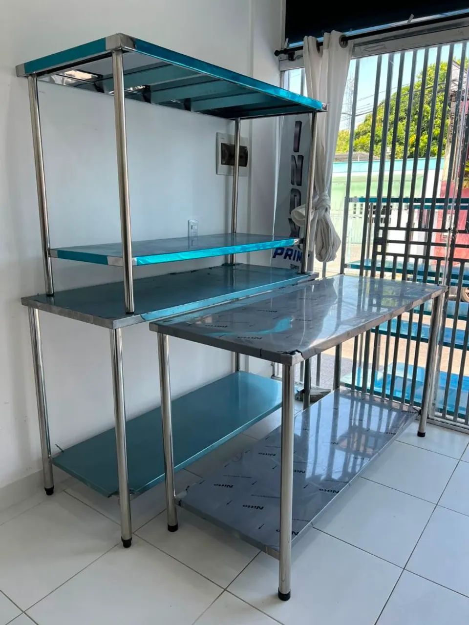 MESA EM INOX