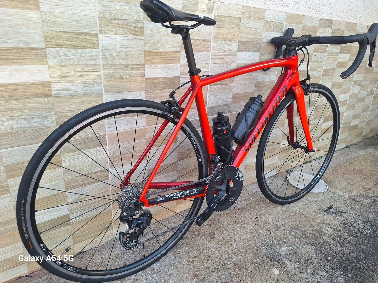 Speed tarmac