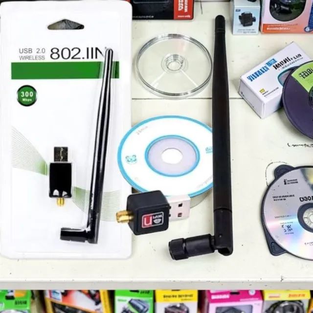 Adaptador Wi-Fi USB 2.4GHz com Antena