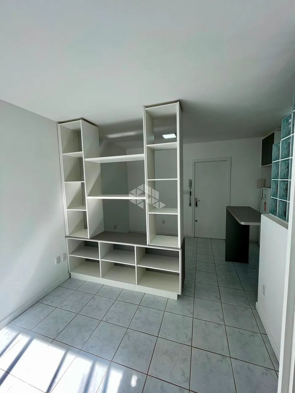 Studio Reformado e Mobiliado à Venda no Kobrasol - Pronto para Morar! - Foto 2