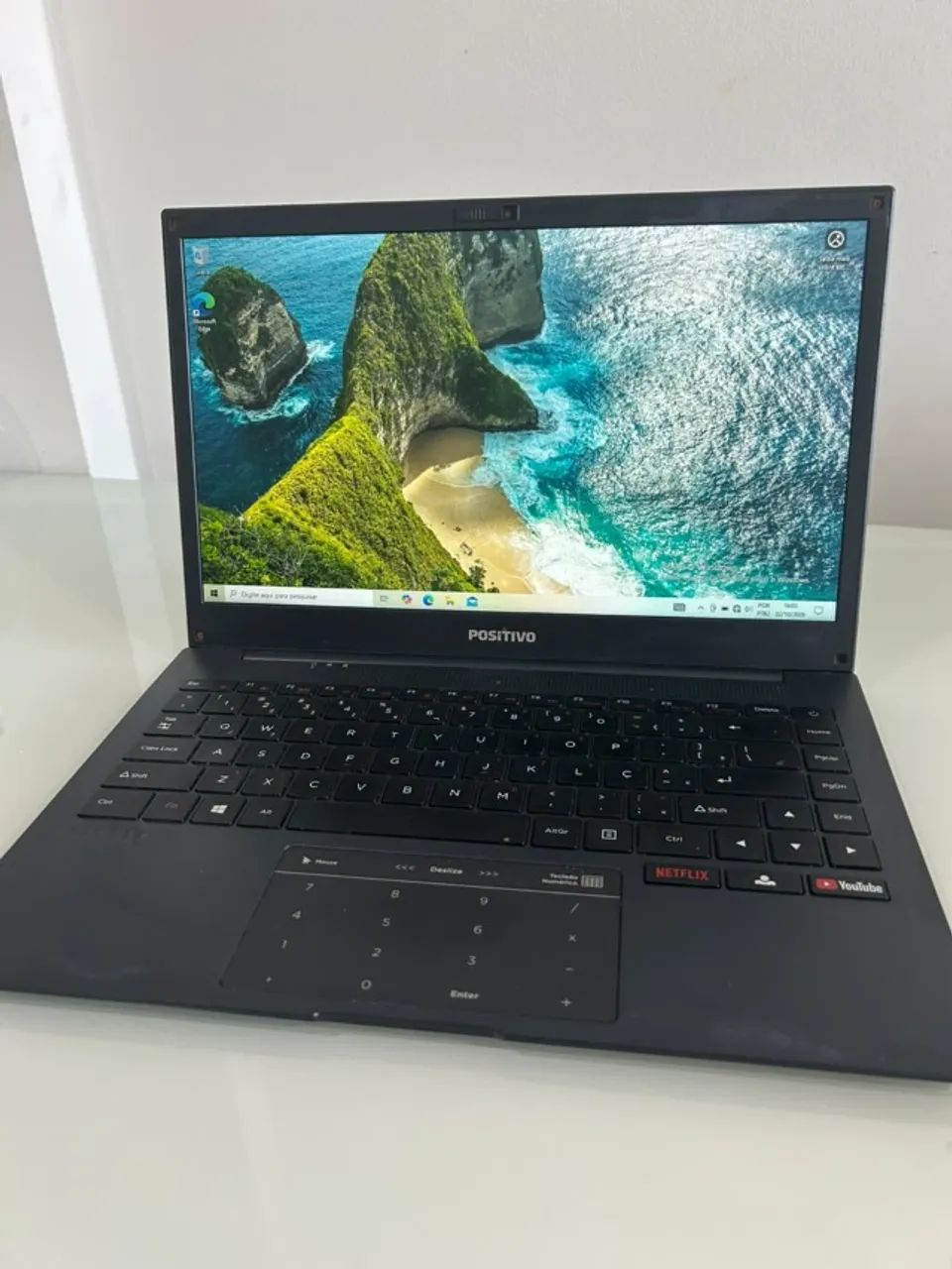 Notebook Positivo 4GB RAM / 58GB