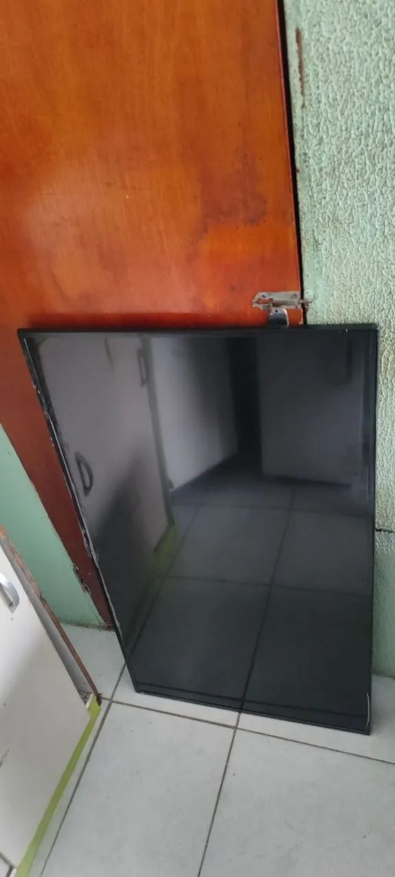 TV COM DISPLAY QUEIMADO MODELO (UN50RU7100) - Foto 2