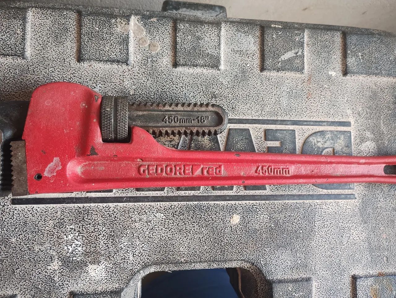 chave grifo de 18 polegadas (450 mm) da marca Gedore Red