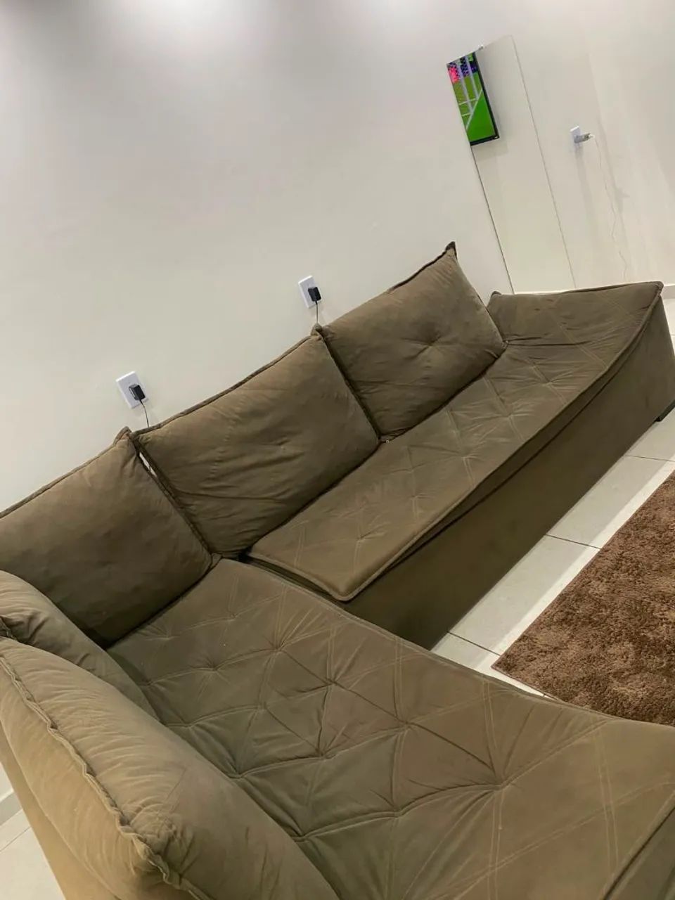 Sofá semi novo 