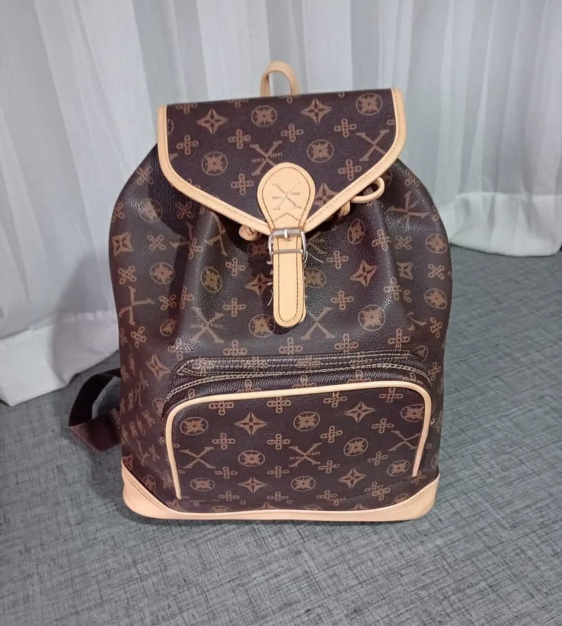 Bolsa Louis Vuitton
