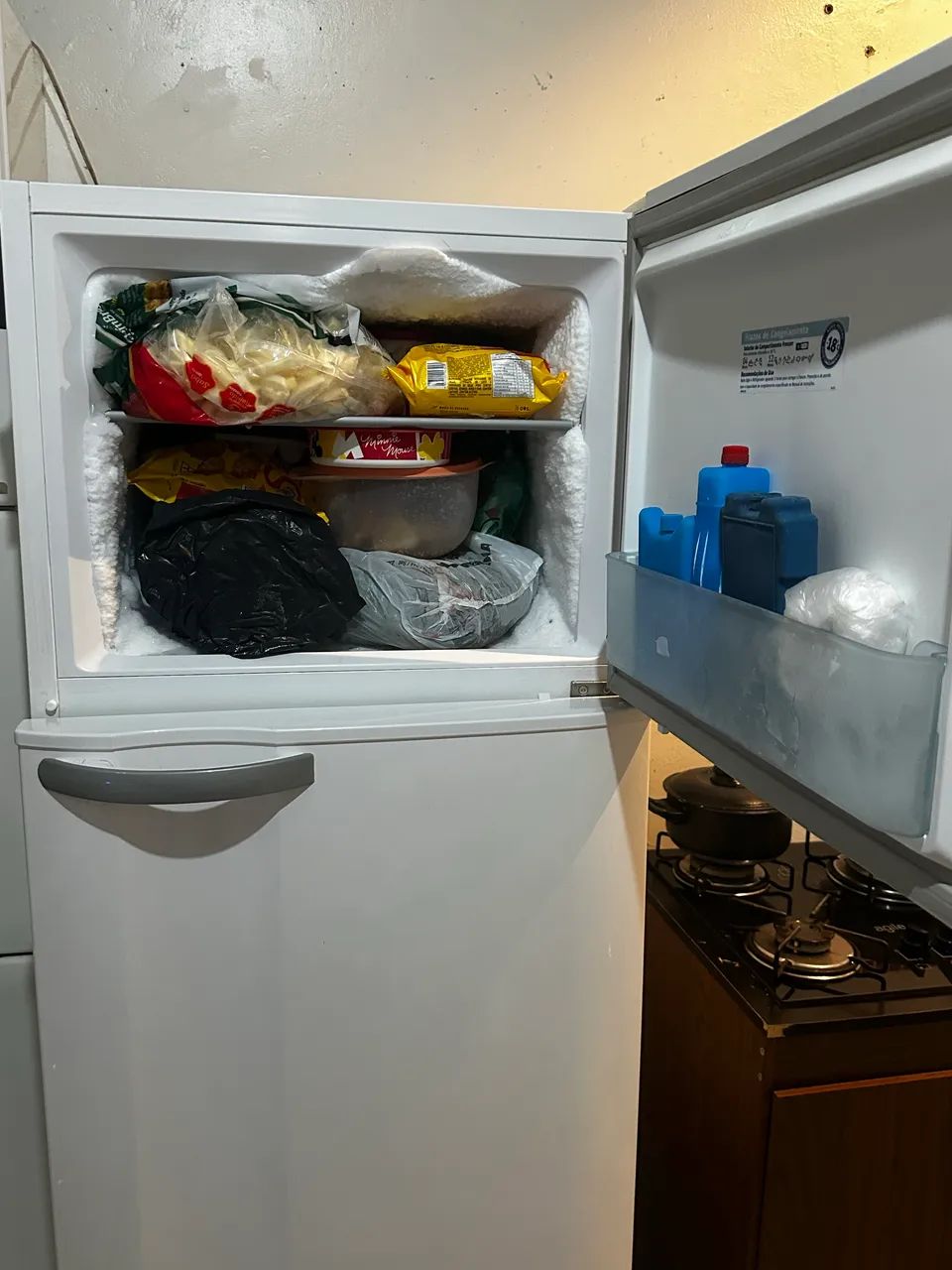 Geladeira Eletrolux 332 litros  - Foto 4