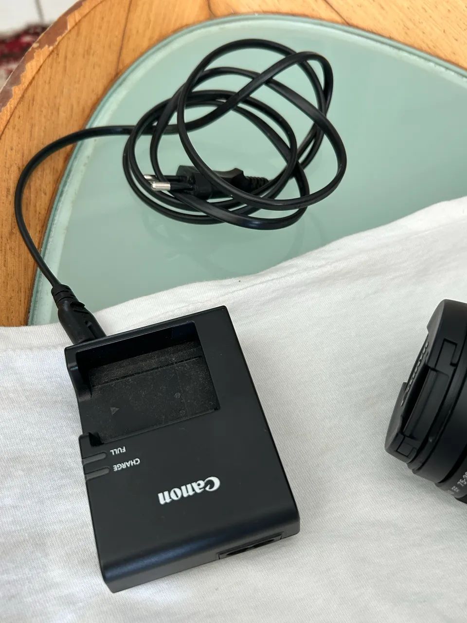 Vendo Camera Canon Rebel T7 + 2 lentes - Foto 5