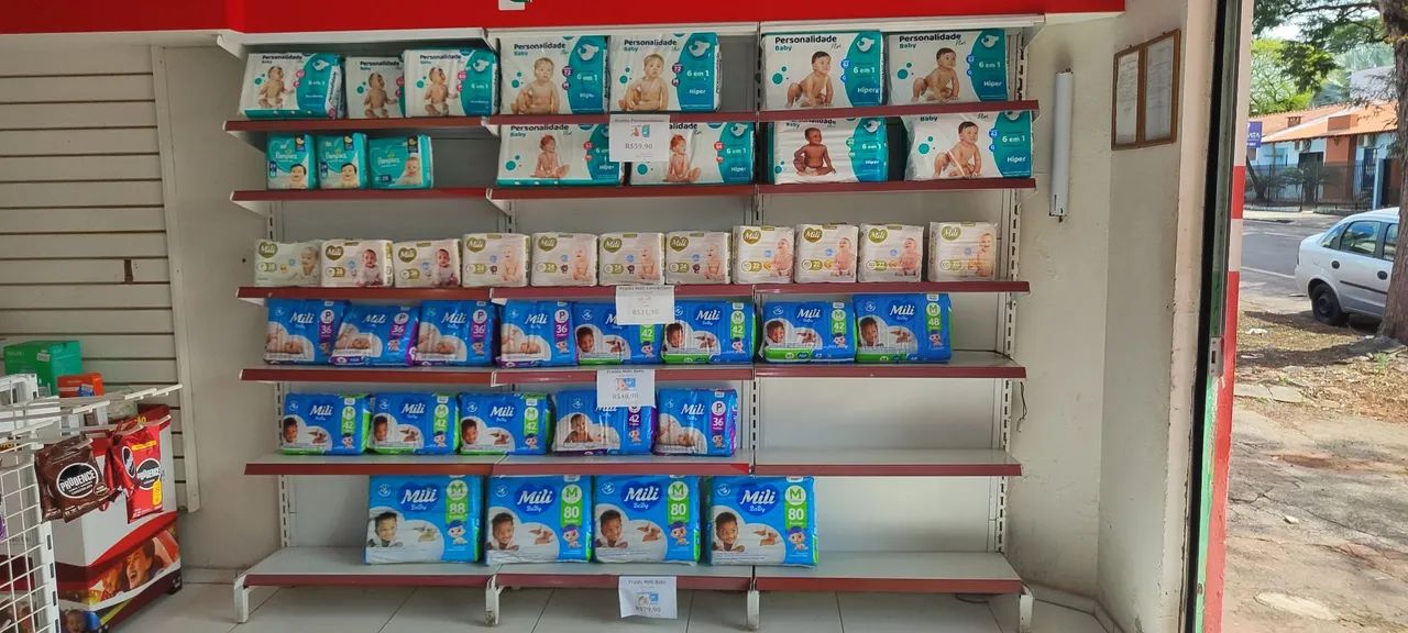 Vende se gôndolas, prateleiras, balcão  - Foto 2