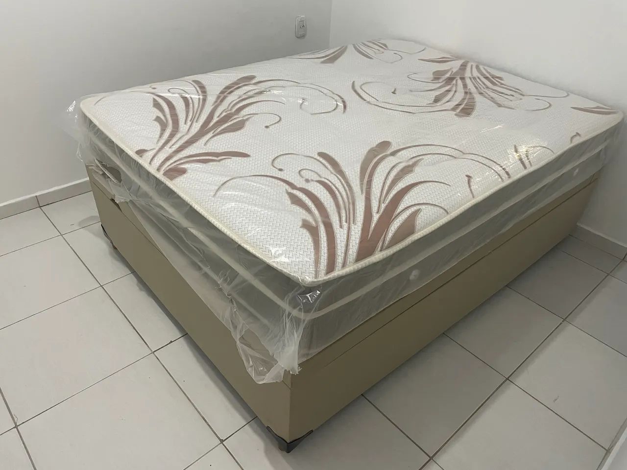 Cama box baú + colchão de molas ensacadas - Foto 4