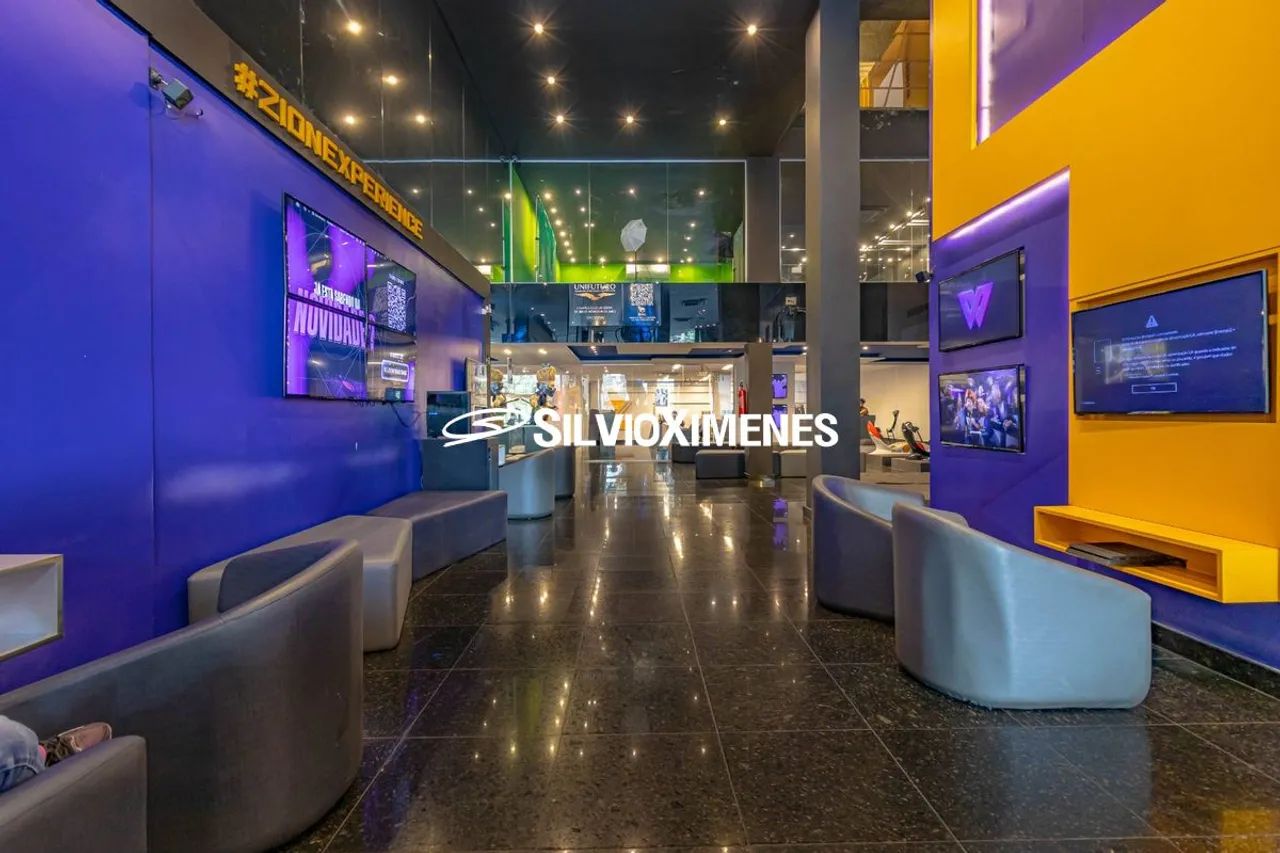 Comercial  Prédio no Floresta com 1.148,00 (M²), 2 vagas para Venda