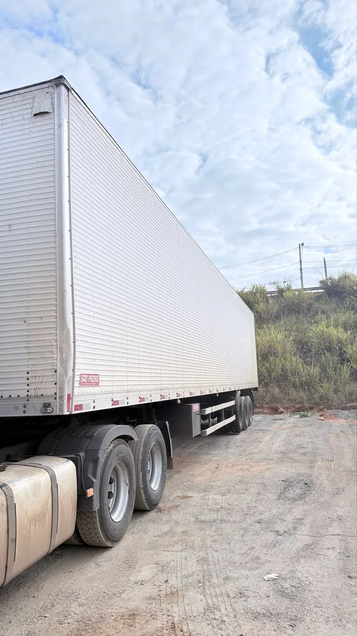 Carreta Baú  - Foto 2