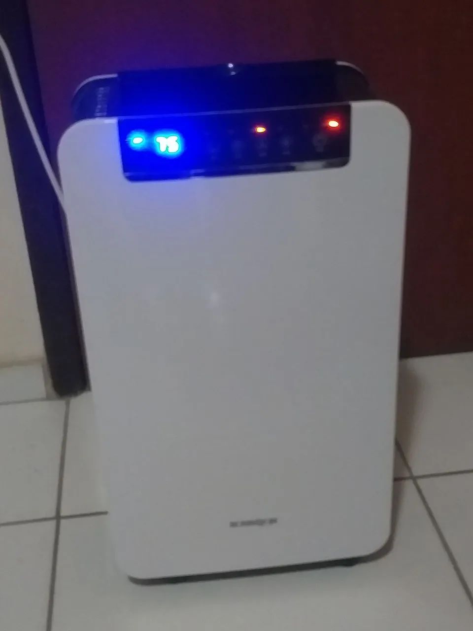 DESUMIDIFICADOR DE AR COM COMPRESSOR 