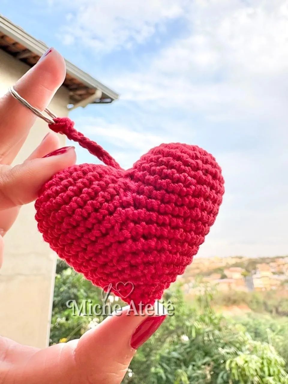 Chaveiro de coração em amigurumi  - Foto 2
