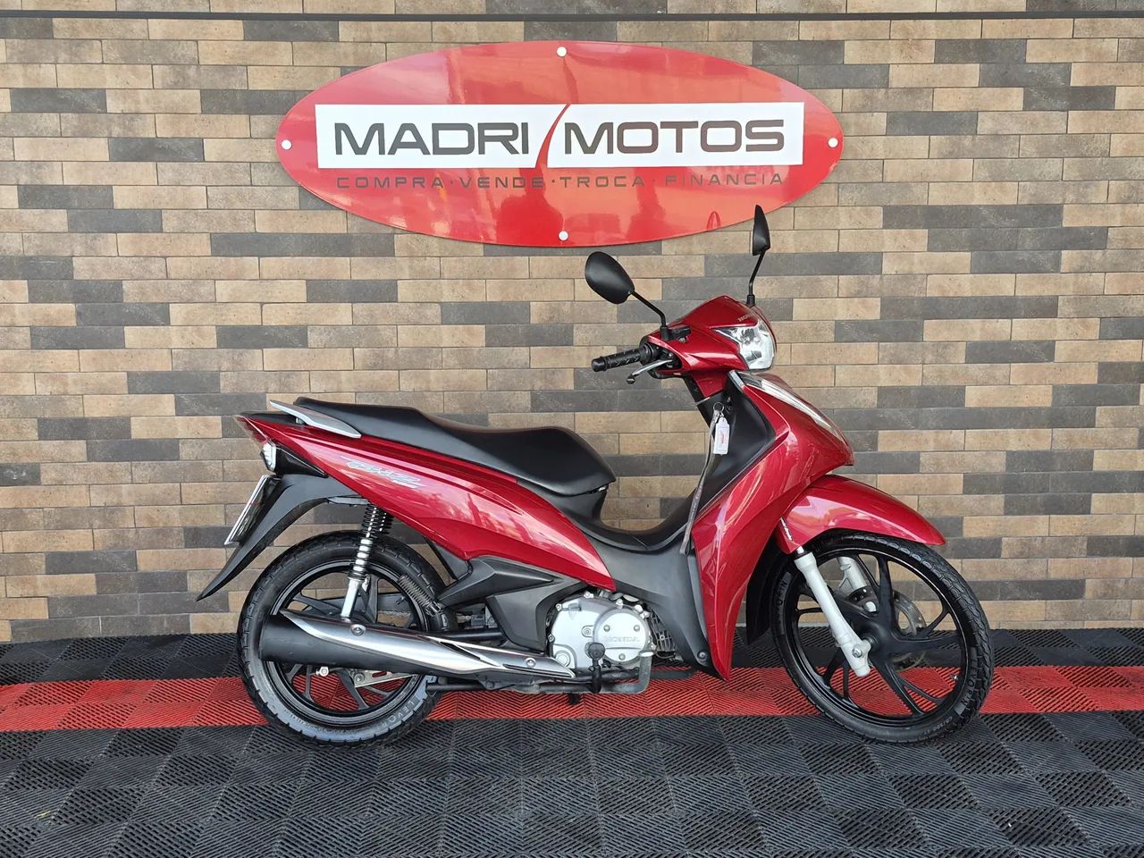 Honda BIZ 125 125 cc 