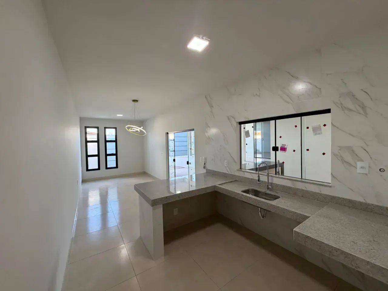 CASA MULTIFAMILIAR À VENDA | MANGABEIRAS V - Foto 3