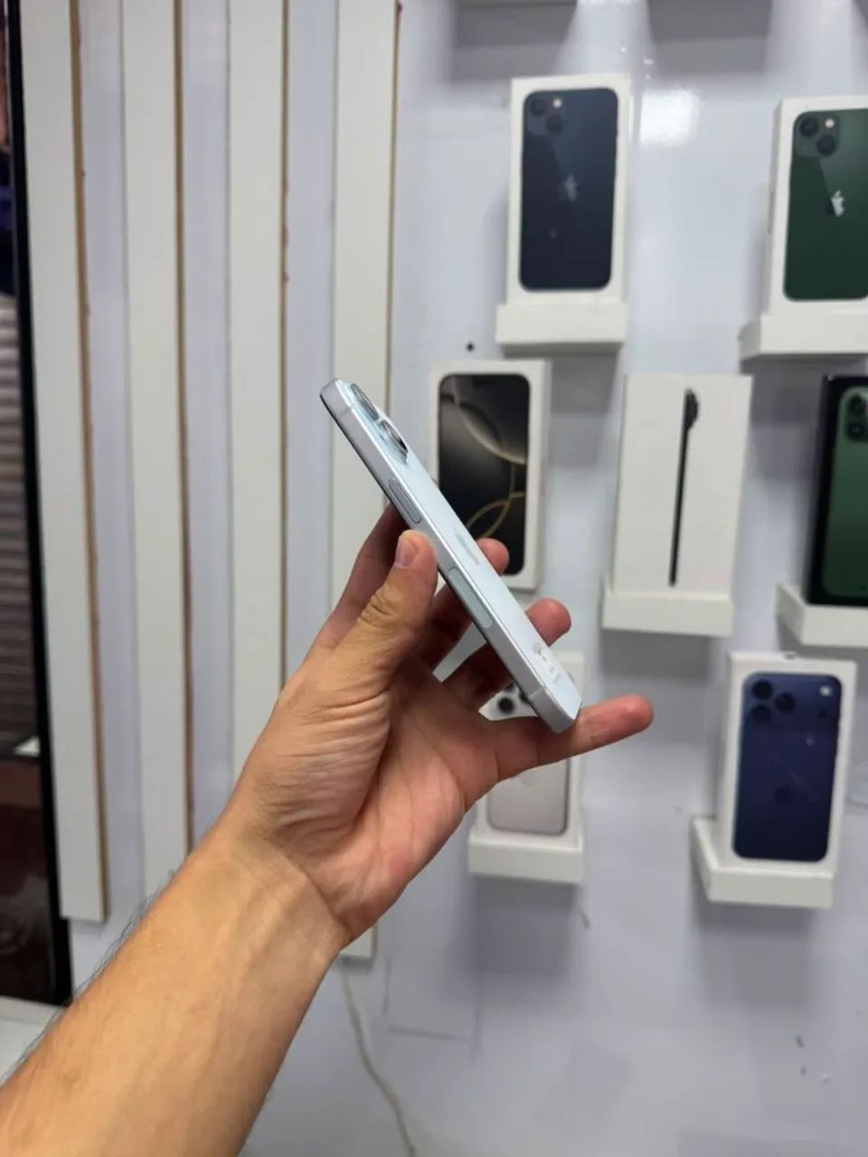 iPhone 15 - 128GB <br>?2.999,00 - Foto 2