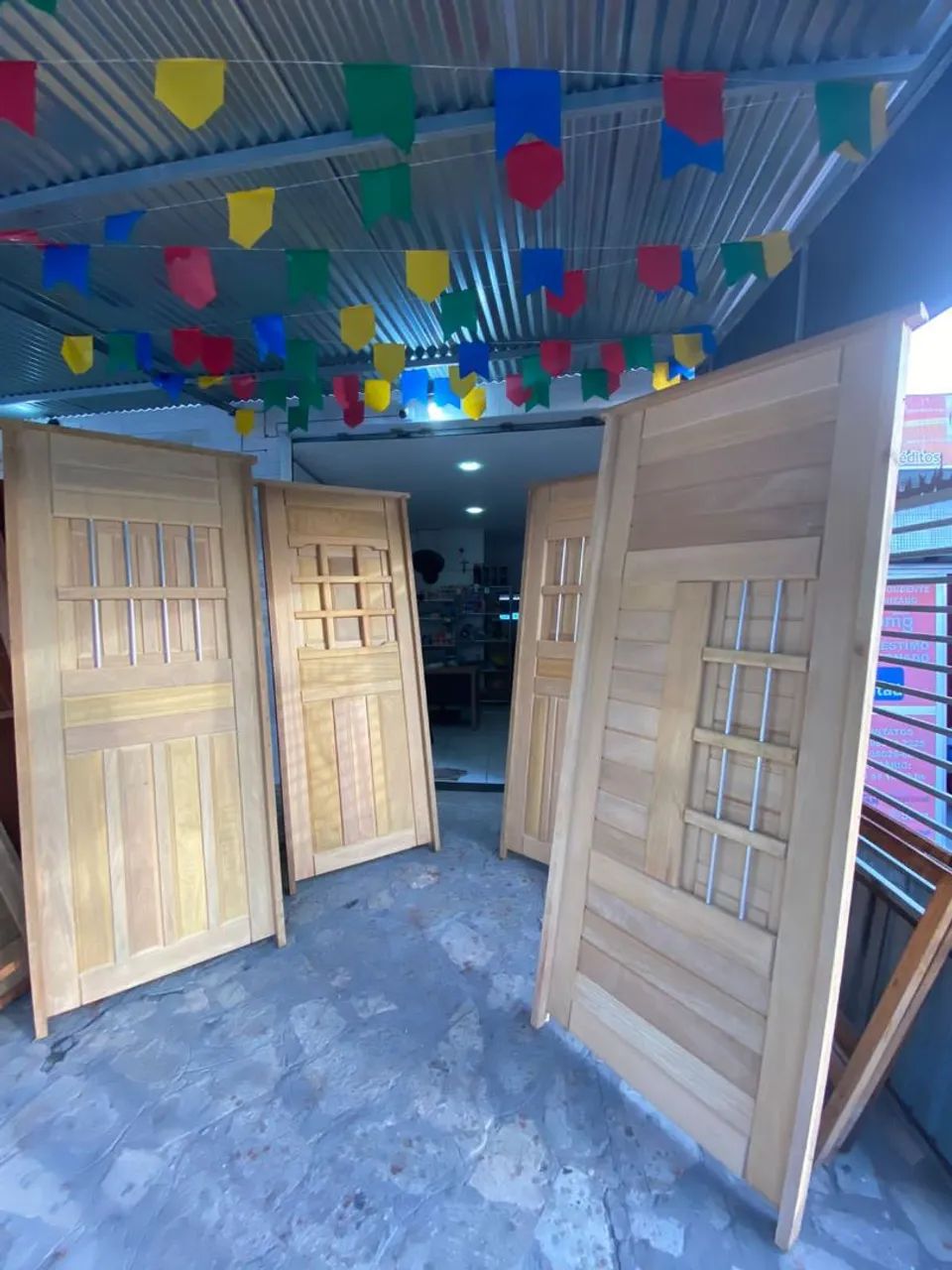 Portas de Madeira Maciça 