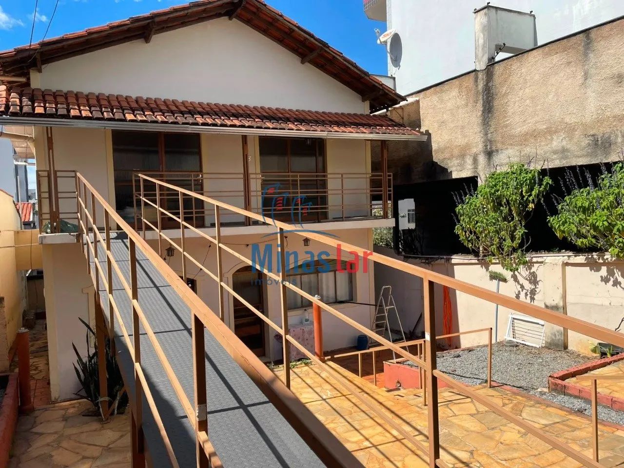 Casa em boa localização - Foto 5